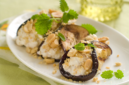 Auberginerullar med kvargfyllning